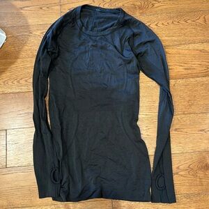 Lululemon Run Swiftly Long Sleeve 6 Black